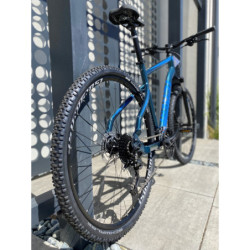 Rower Ghost Square Cross Base AL L 28"