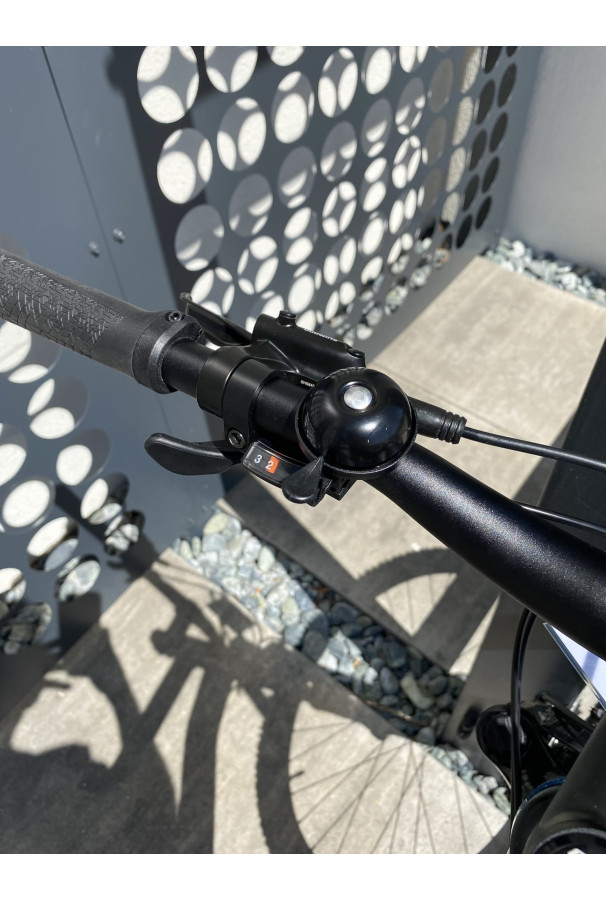 Rower Ghost Square Cross Base AL L 28"