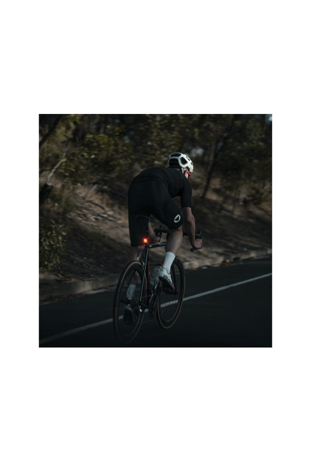 Lampa Knog Blinder Skull tył