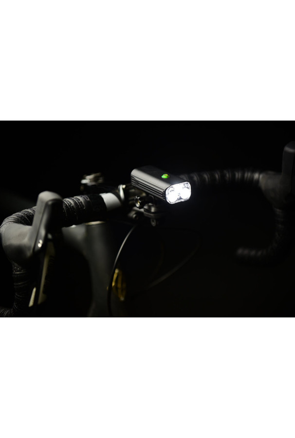 Lampka przednia Lezyne Macro Drive 1300XXL 1300LM