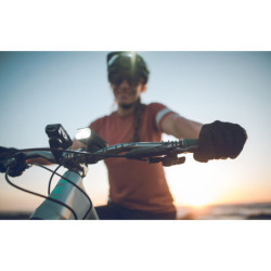 Lampka przednia Lezyne Macro Drive 1300XXL 1300LM