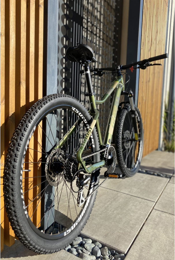 Rower Ghost Lanao Essential 27.5" M