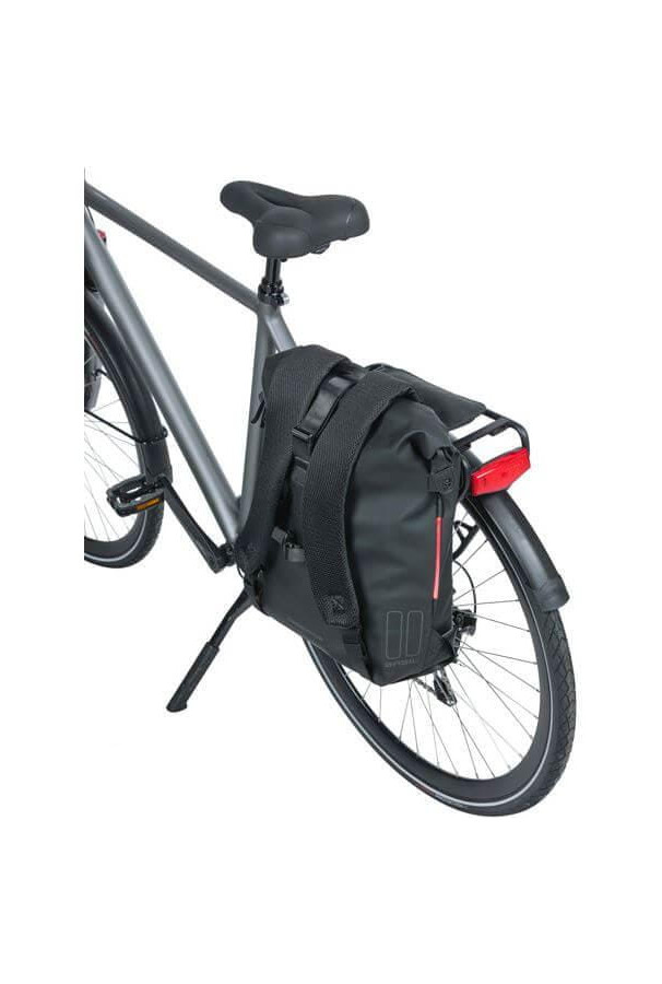 Sakwa plecak Basil SoHo Nordlight 17L
