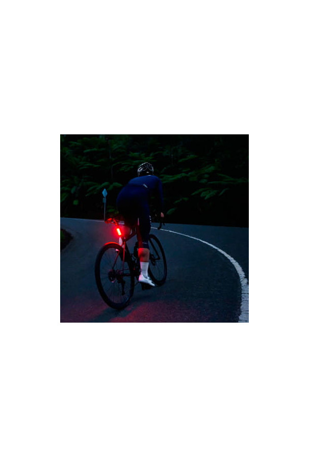 Lampka rowerowa Knog Blinder Road Rear 150