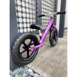 Rowerek biegowy Cruzee 12" fioletowy (czarne kółka)