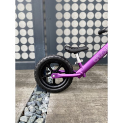 Rowerek biegowy Cruzee 12" fioletowy (czarne kółka)