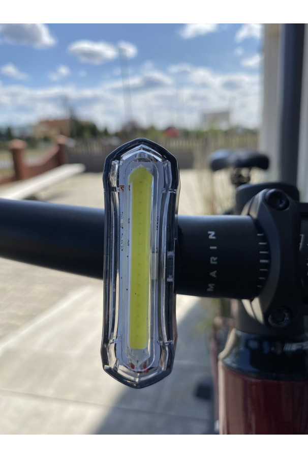 Przednia Lampka XLC LED USB CLE05