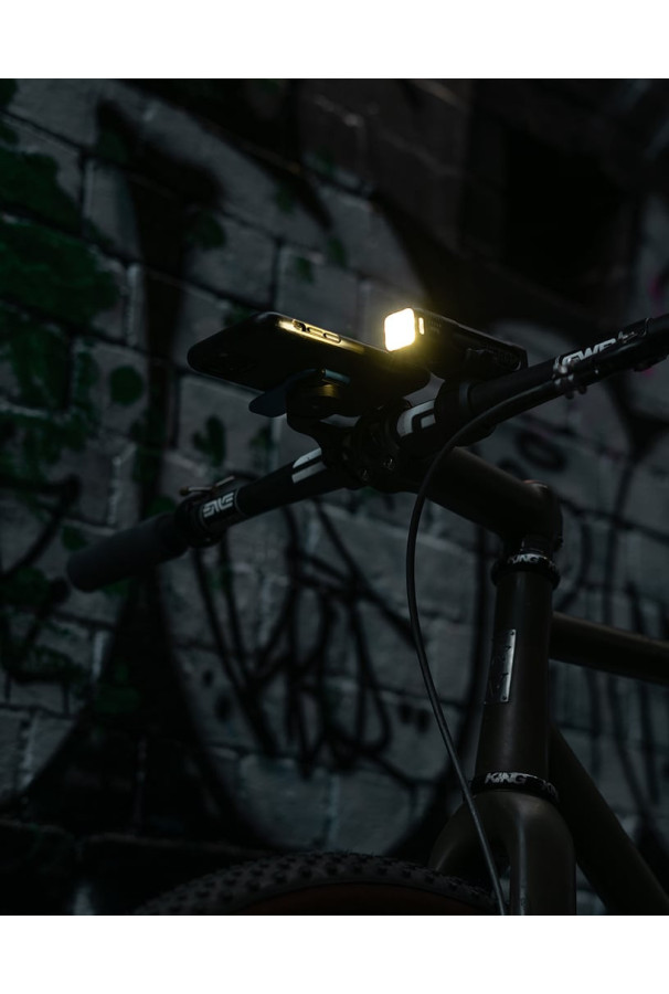 LAMPKA KNOG BLINDER 600LM 3350MAH GOPRO USB-C