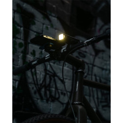 ZESTAW LAMPKA KNOG BLINDER 600LM + PLUS 20LM