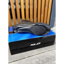 Buty szosowe XLC CB-R07 czarny, rozmiar 42