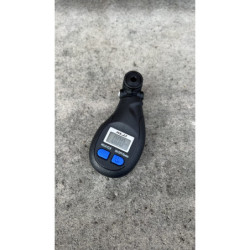 Manometr ciśnieniomierz cyfrowy XLC PU-G02 AV/SV