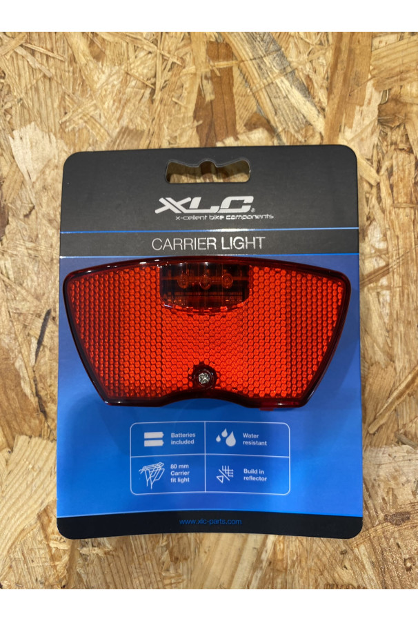 Tylna lampa montowana na bagażnik CL-R04