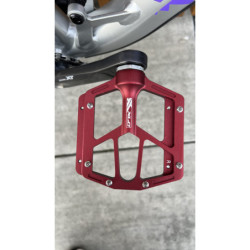 Pedały platformowe XLC PD-M14 czerwone PINY MTB ATB