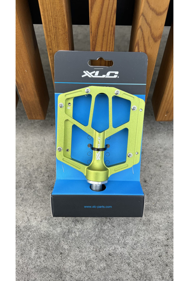 Pedały platformowe XLC PD-M14 zielone PINY MTB ATB