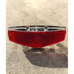 Lampka tylna na bagażnik XLC CL-R18 LED 50/80 mm E-Bike ready, dynamo