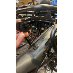 Lampka tylna na bagażnik XLC CL-R18 LED 50/80 mm E-Bike ready, dynamo