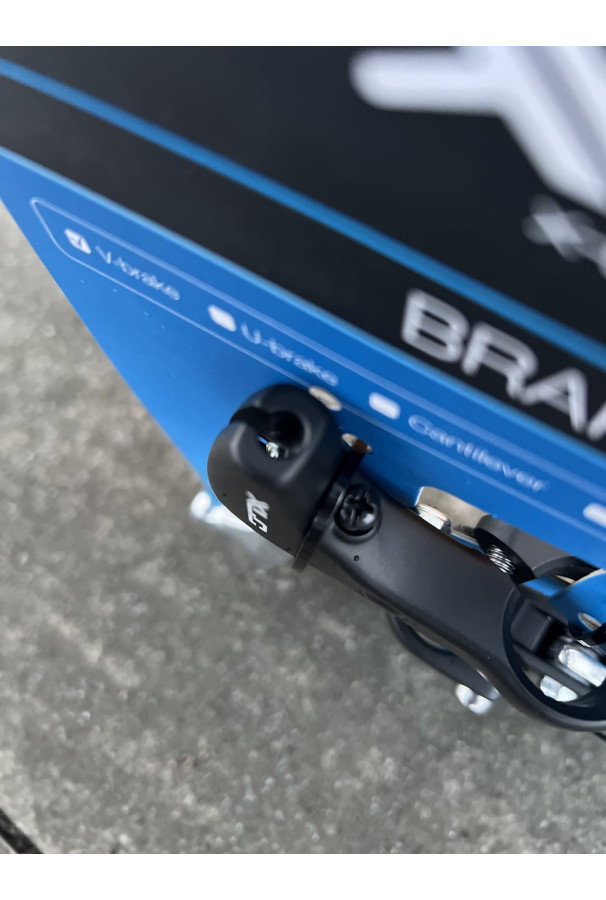 Zestaw klamek dźwigni hamulcowych V-Brake XLC BL-V13