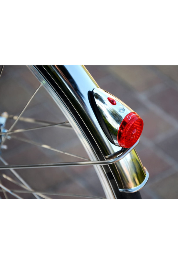 Klasyczna tylna lampka rowerowa Spanninga Nr 9 Xb