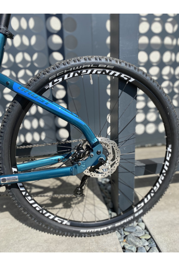 Rower Ghost Square Cross Base AL M 28"