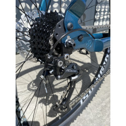 Rower Ghost Square Cross Base AL M 28"