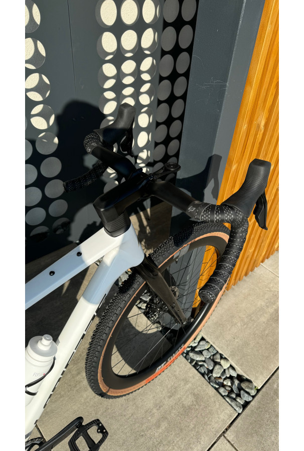 Rower gravel Lapierre Crosshill CF 8.0 49M