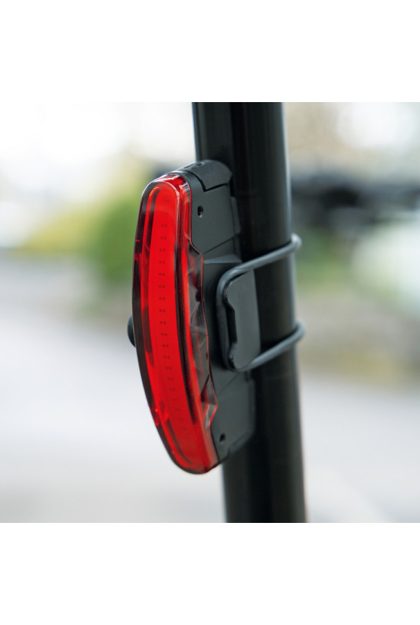 Tylna lampka do bagażnika SKS Inifnity USB LED