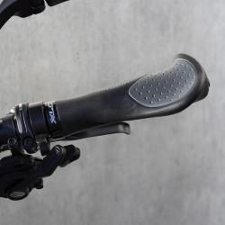 Ergonomiczne chwyty XLC Ergo GR-S22 135 mm