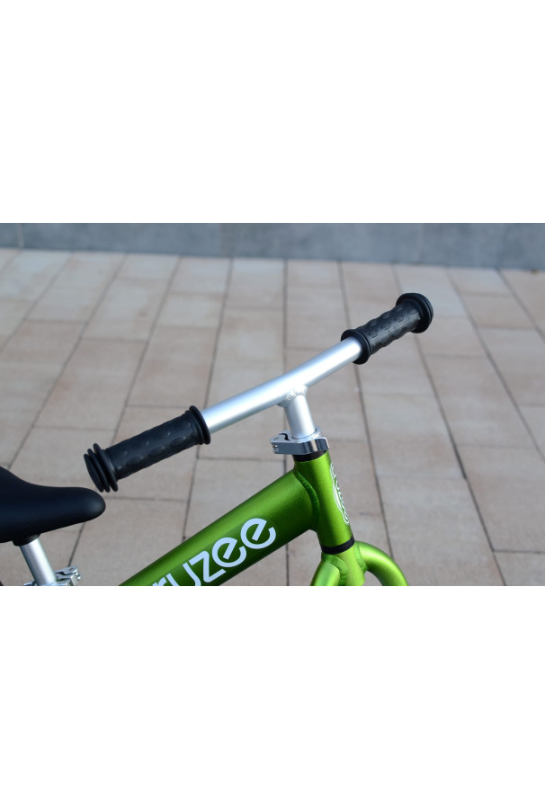 Rowerek biegowy Cruzee 12" czerwony