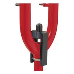 Przyrząd do wybijania bieżni łożyska z widelców