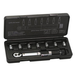 Klucz dynamometryczny 3-15 Nm XLC + końcówki