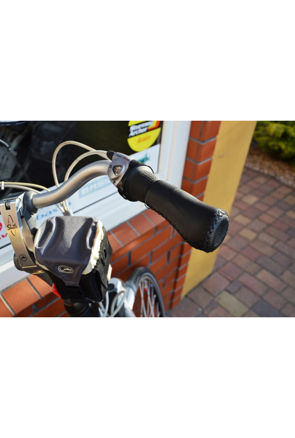 Prawy chwyt Gazelle 132 mm, czarna skóra naturalna