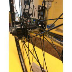 Koło przednie 26" XLC tarcza 6 śrub, 32 szprychy