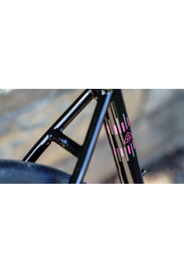 Rower Gravel Marin Nicasio M 54 czarno różowy